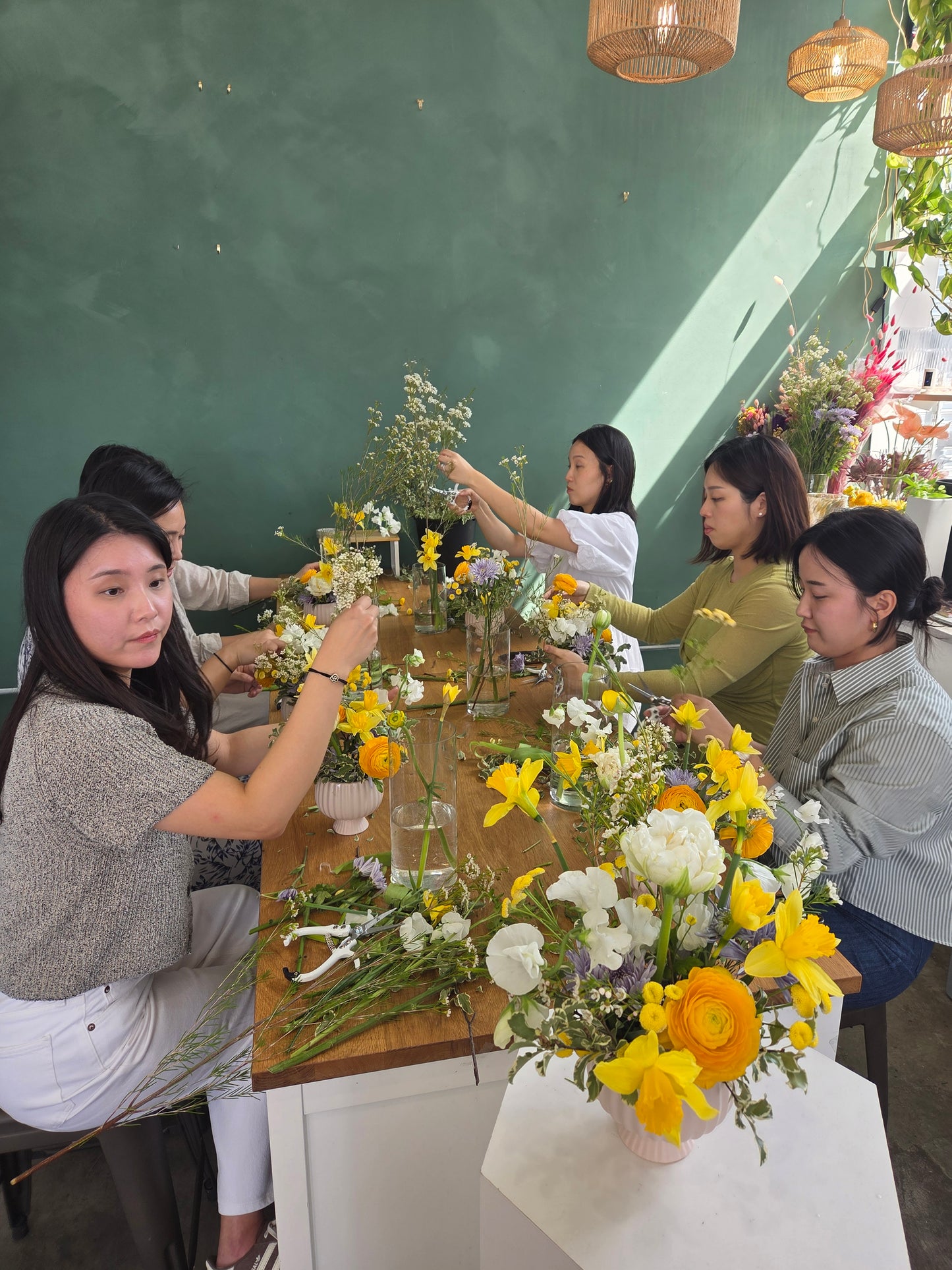 Small Vase Arrangement Workshop
