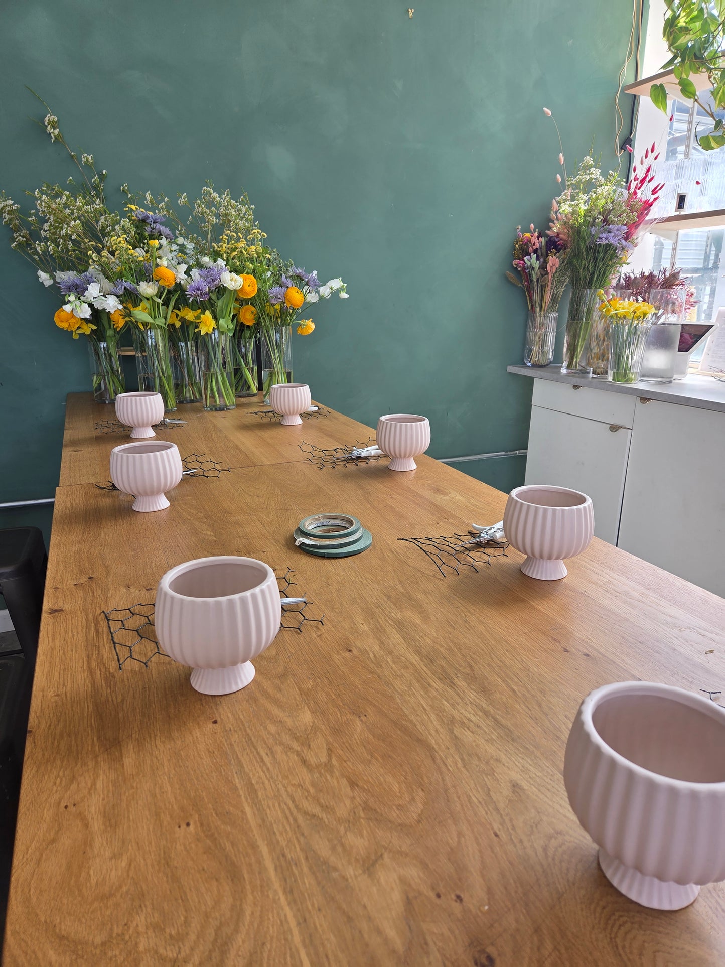 Small Vase Arrangement Workshop