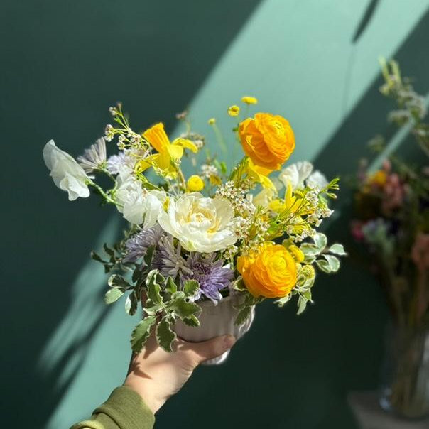 Small Vase Arrangement Workshop